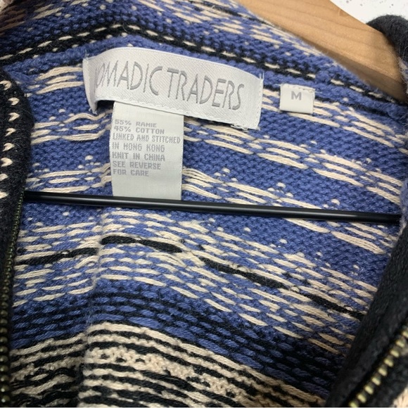 Nomadic Traders Fair Isle Holiday Christmas Zip Up Sweater - Picture 10 of 11